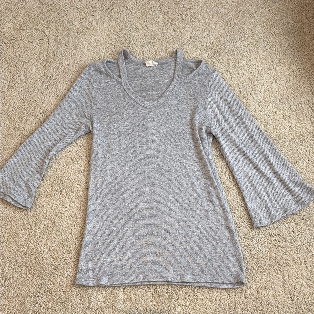 Small Gray V-Neck Sweater with Bell Sleeves